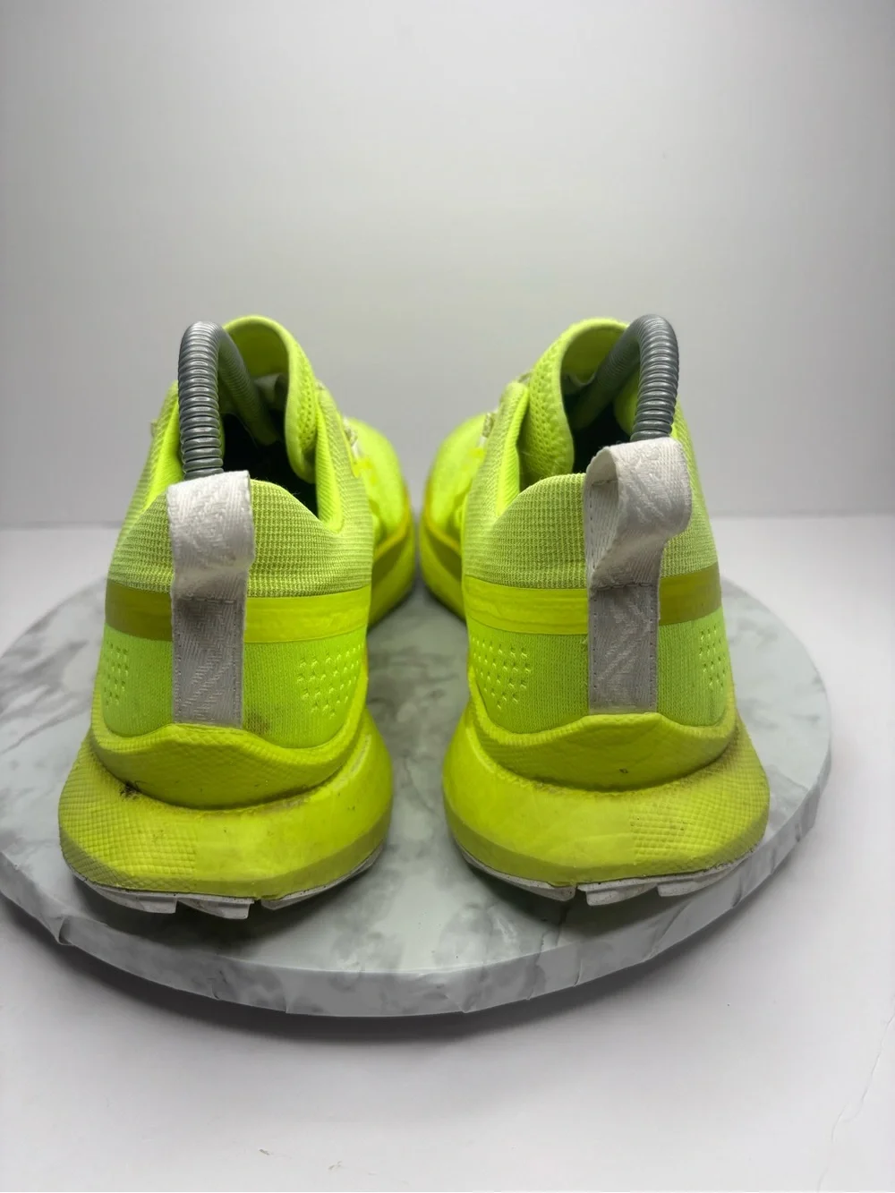 Nike size react